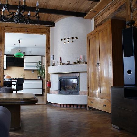 Apartament U Doroty Sanok Rom bilde